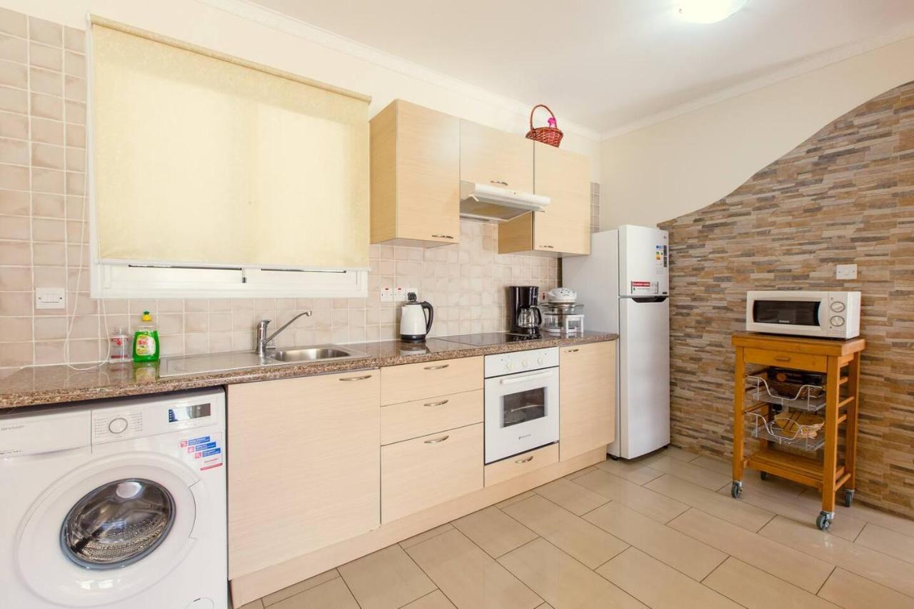 Nissi 3 Pool Access Garden Apartment アヤナパ エクステリア 写真