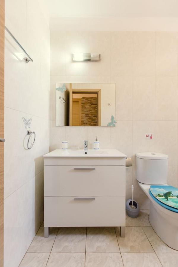 Nissi 3 Pool Access Garden Apartment アヤナパ エクステリア 写真